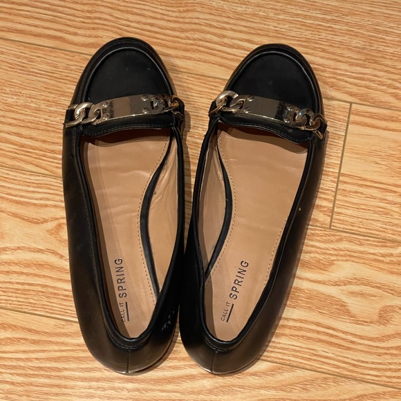 Call it Spring Flat Loafers, Size 6 - Picture 3 of 5